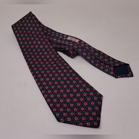Hermes Paris Men's Tie Neck Tie Vintage Rose Floral 100% Silk Authentic 56" - Picture 14 of 16
